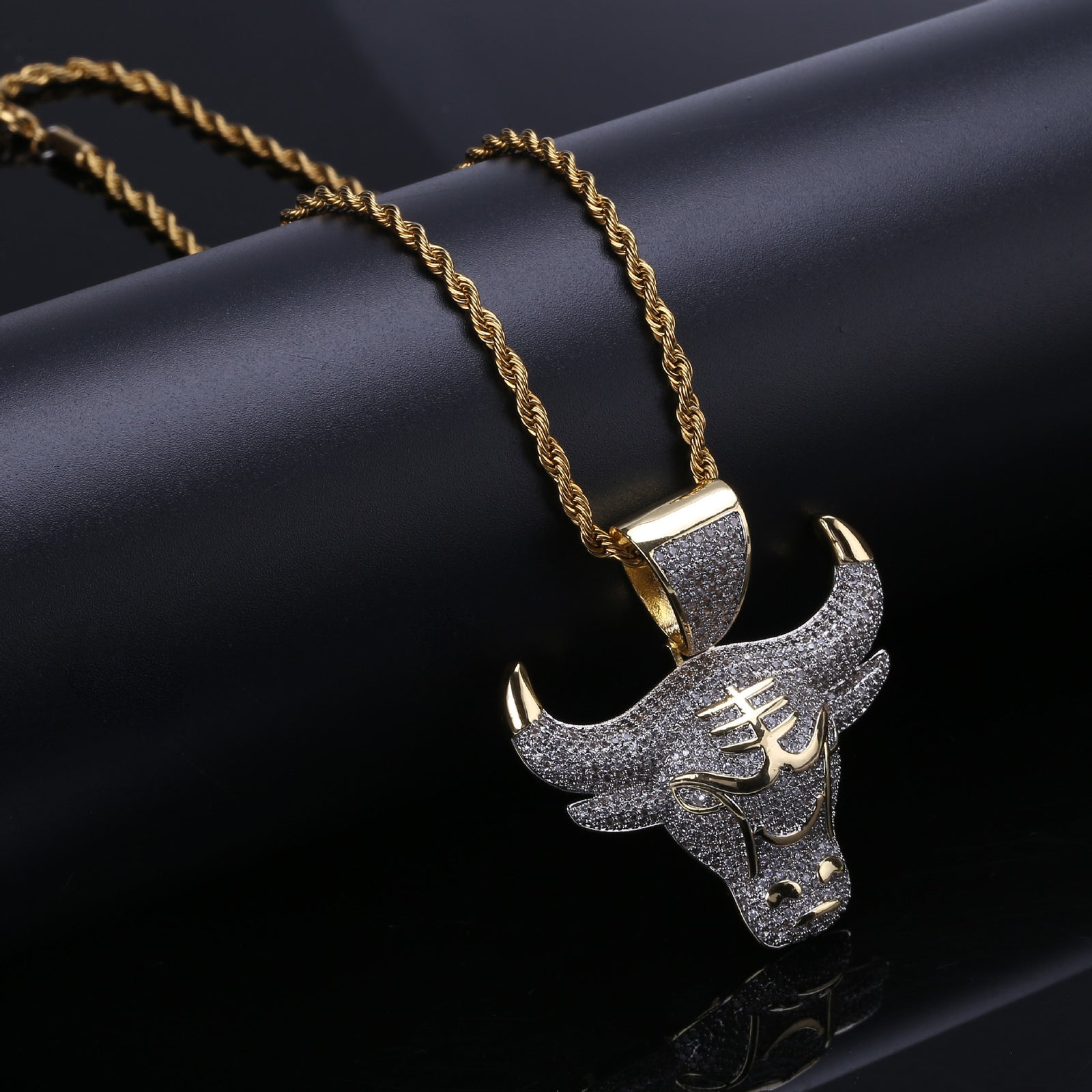 Iron Bull Dominator