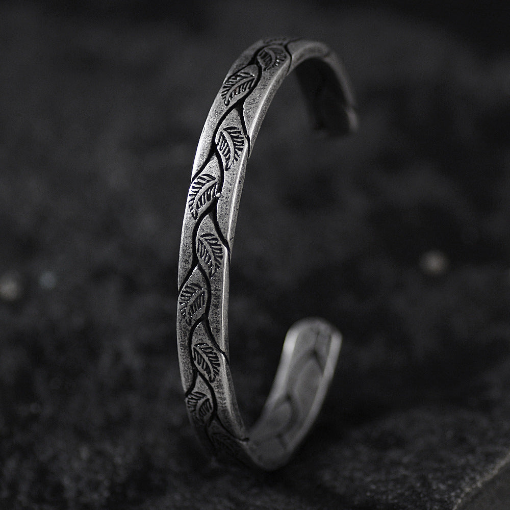 Mystic Leaves of Draconia