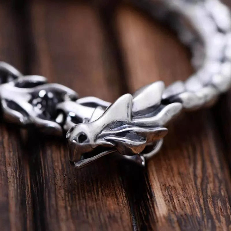 Valiant Targaryen Wristlet