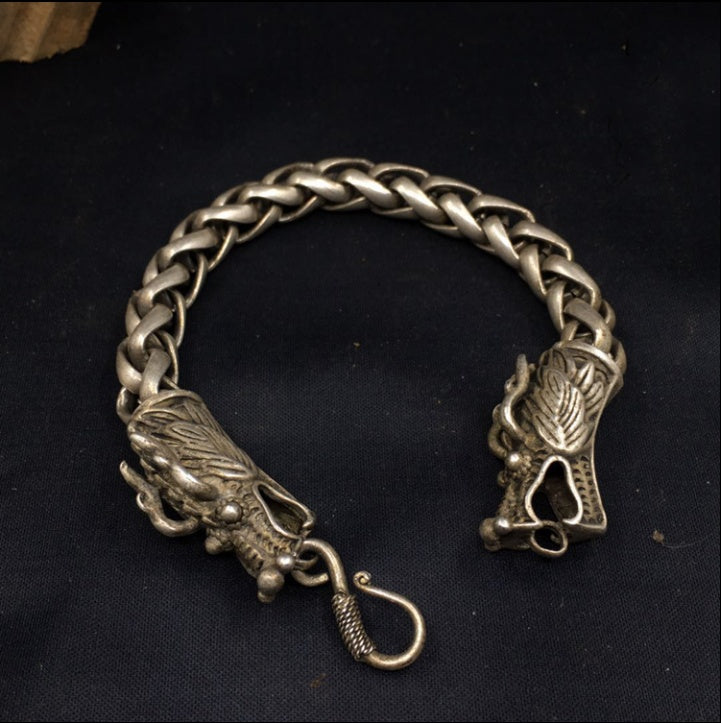 Ashenclaw Bracelet