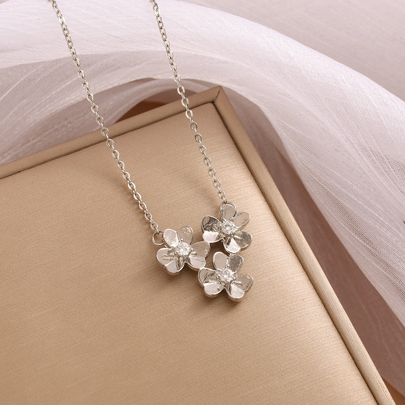 Clover Necklace Electroplated Full Diamond Female