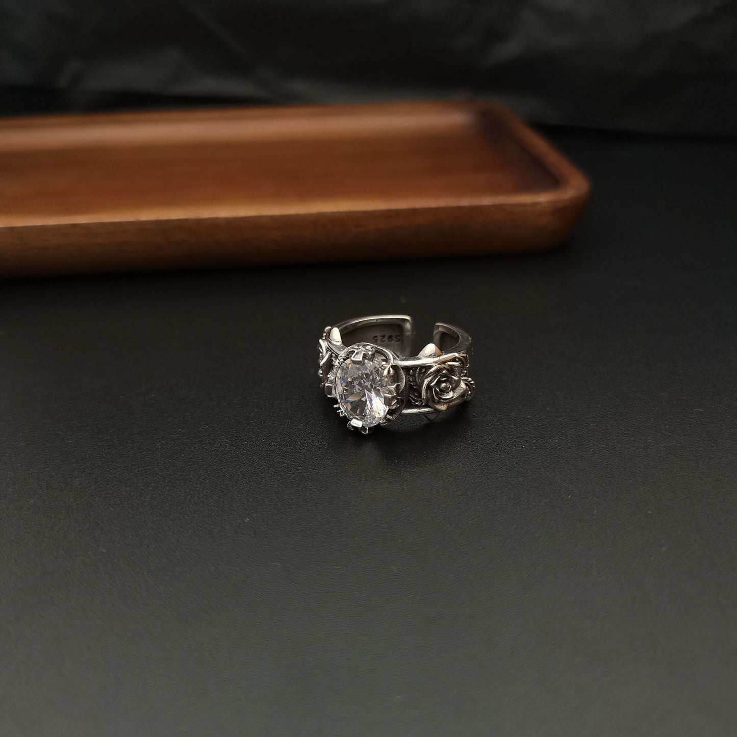 Silver Gardenia