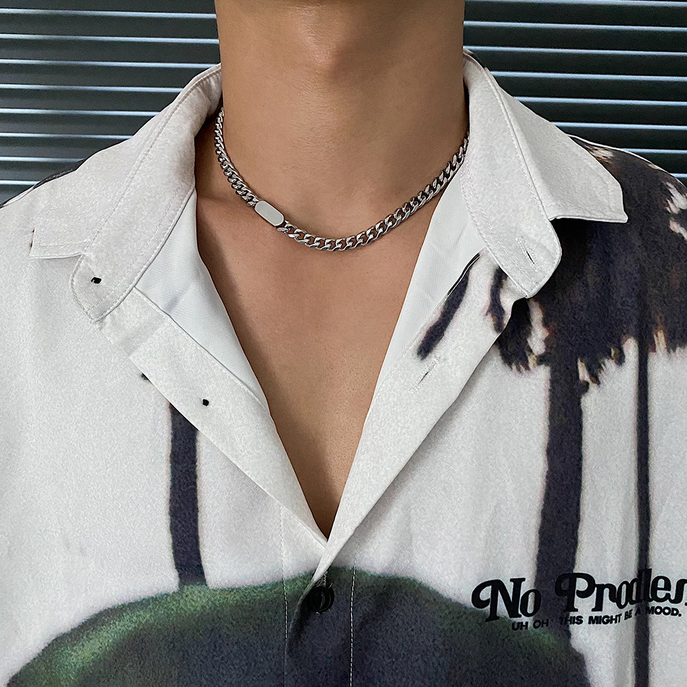 Sleek Harmony Necklace