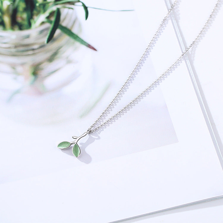 Green Leaf Clavicle Necklace Feminine Fashion Simple Jewelry