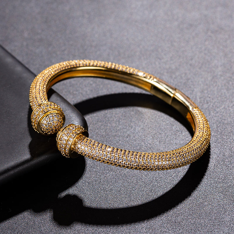 Royal Gold Regalia Bracelet