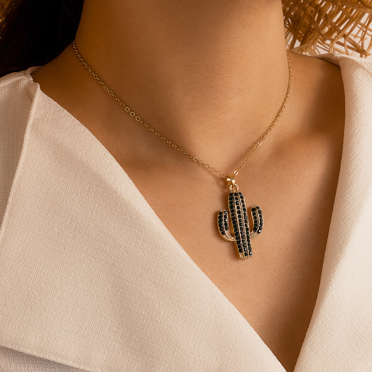 Women's Personality Simple Diamond Cactus Alloy Pendant Necklace
