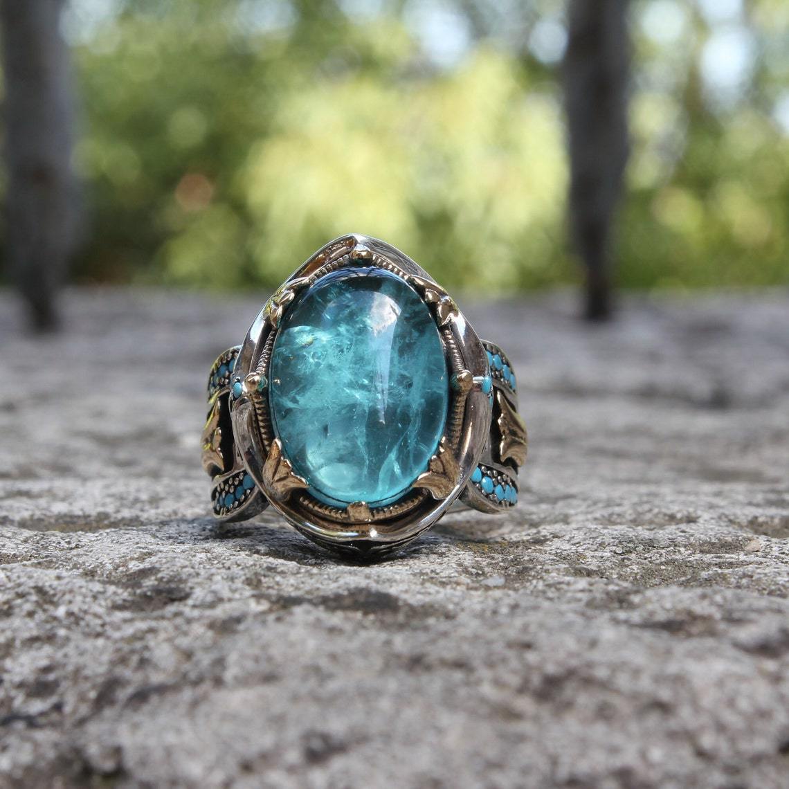 Cyan Celestial Crest