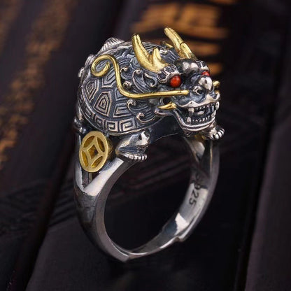Cattitude Sovereign Ring