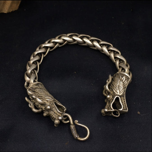 Ashenclaw Bracelet