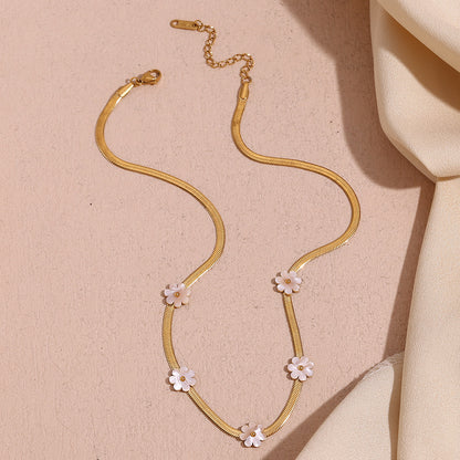 Fashion Special-interest 18K Gold Blade Chain Shell Flower Necklace