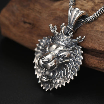 Regal Roar Pendant