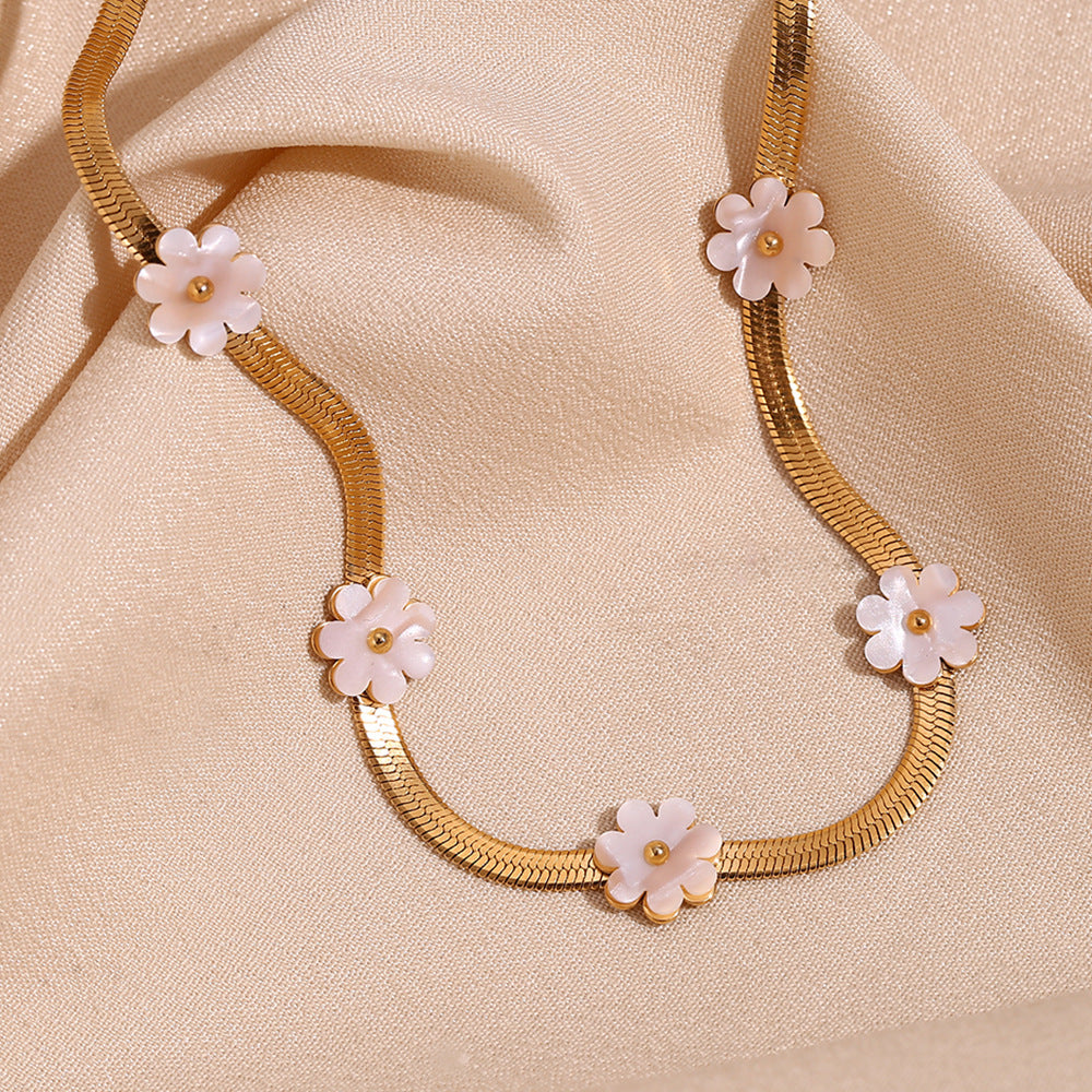 Fashion Special-interest 18K Gold Blade Chain Shell Flower Necklace