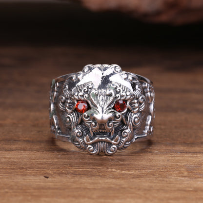 Terrorclaw Crest