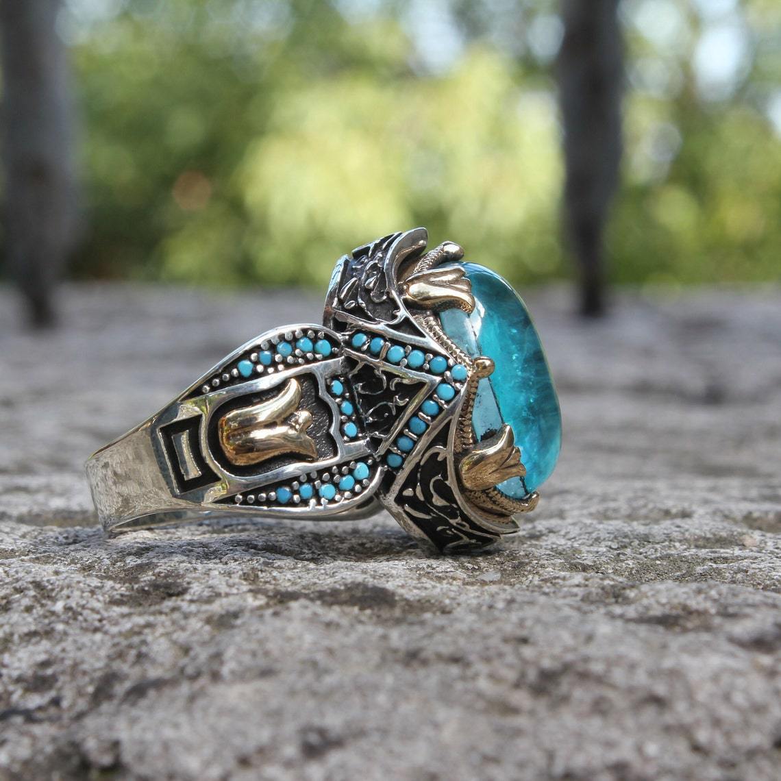 Cyan Celestial Crest