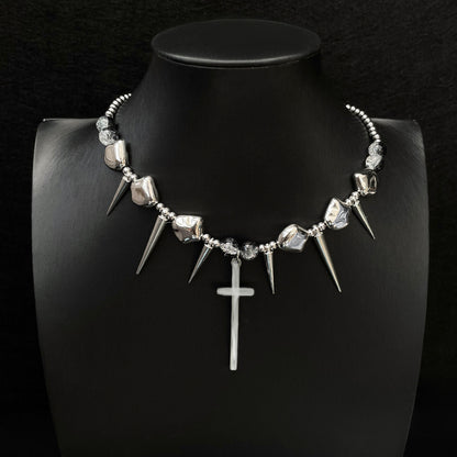 Thornblade Choker